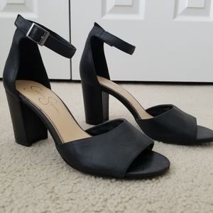 Black leather sandal 3 inches